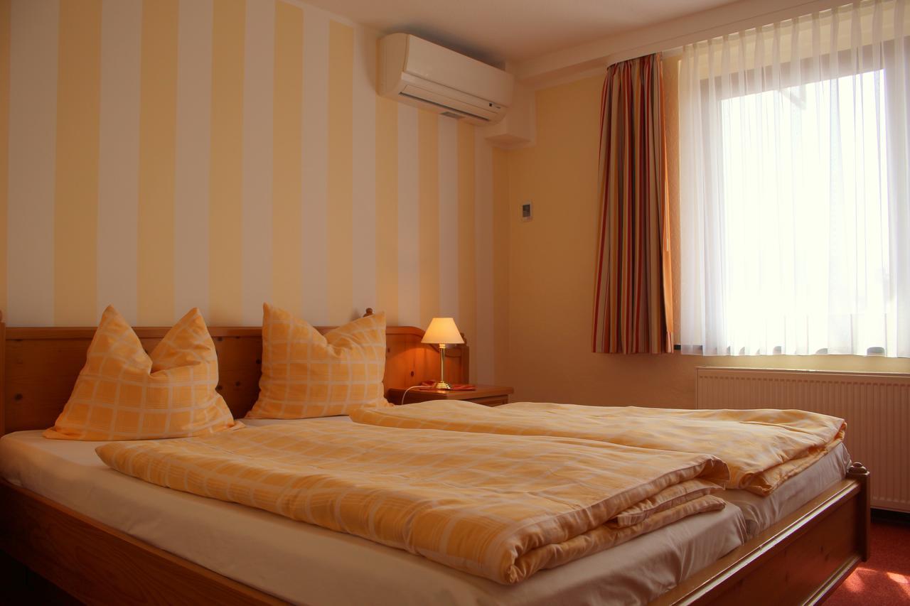 Bed & Breakfast Hotel Muellerhof Caputh Eksteriør bilde